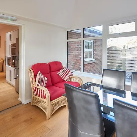 Prázdninový dům Host & - Folkton *